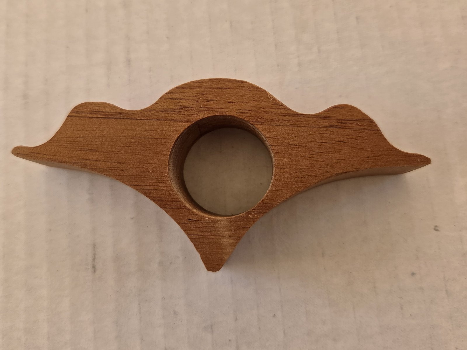 Scallop Thumb Book Holder, Teak